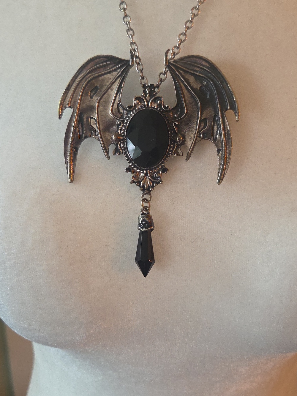 Restyle Della Morte Gothic Vampire Bat Broach Pendant Necklace